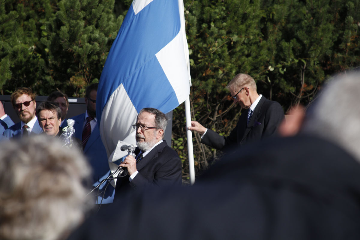 Professori Jukka Kemppinen